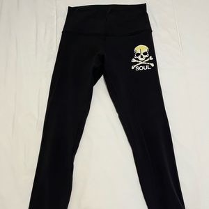 Lululemon Align 25” - SoulCycle (Size 6)